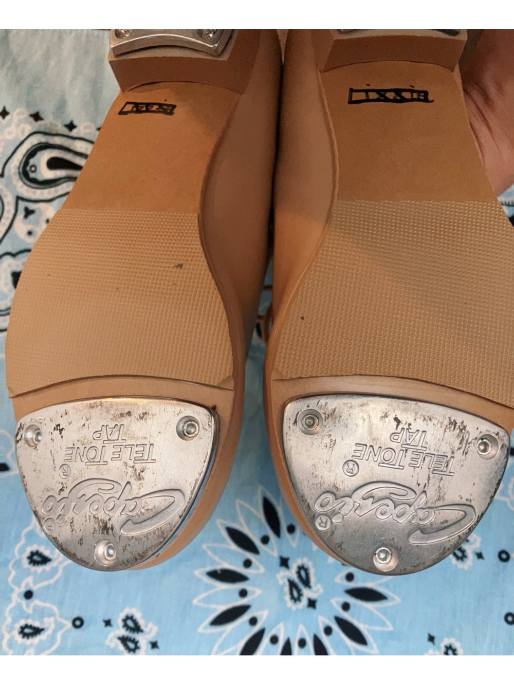 Capezio Teletone Tap Shoes Nude for girl - Picture 5 of 6